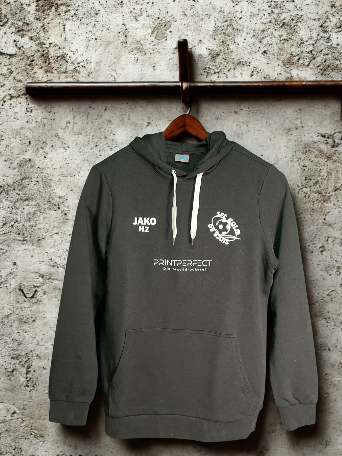 Bedruckter Hoodie SFC Kolm – Sportbekleidung Textildruck Printperfect